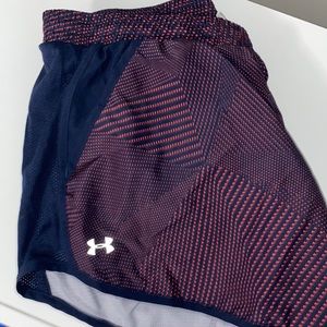 Under armour women’s large athletic shorts